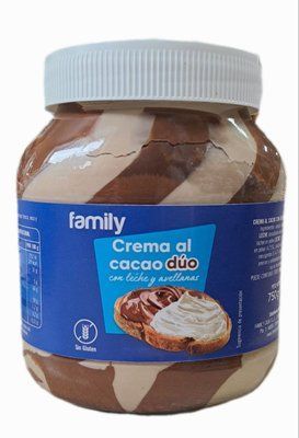 Шоколадно-молочная паста с фундуком Family 750 г 830466 фото
