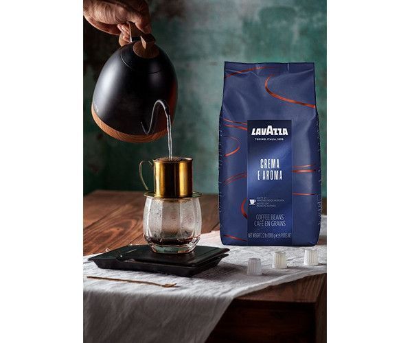 Кофе Lavazza Crema e Aroma в зернах 1 кг 0000005 фото